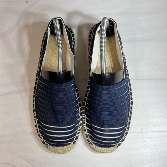 Navy & White Canvas Slip On Flat Shoes Size 8 - Picture 6 of 8